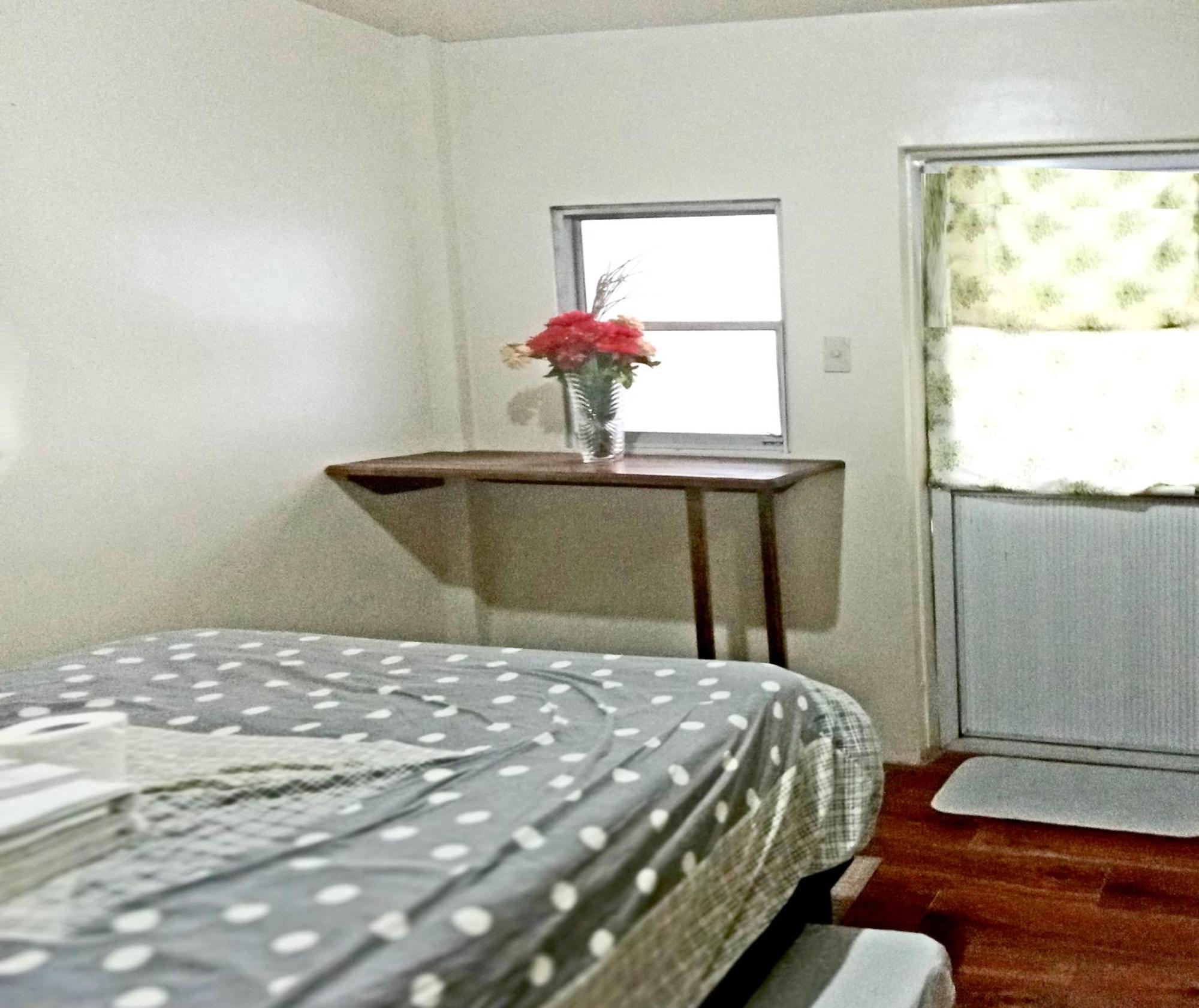 Leizel'S Bed & Breakfast Palompon Exterior photo